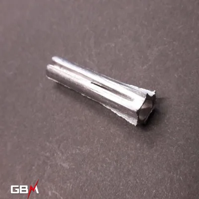 Steel crampon for fixing flat conductor