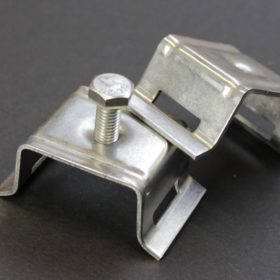 Dimple–Bracket with flared legs for use with Alu-Angles – SS-CrNi
