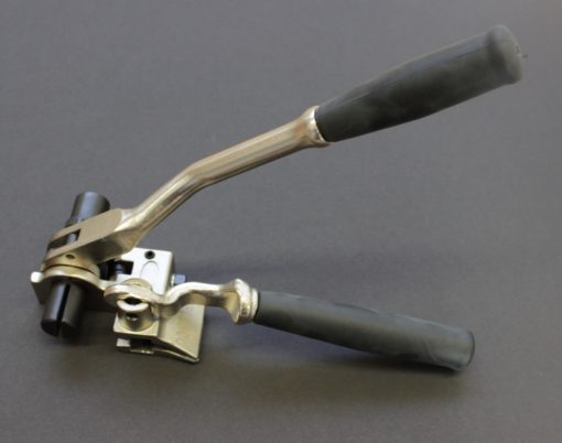 Banding tool