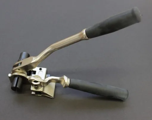 Banding tool